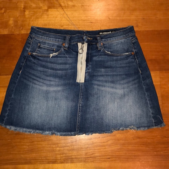 BlankNYC Jean Skirt - Picture 5 of 12